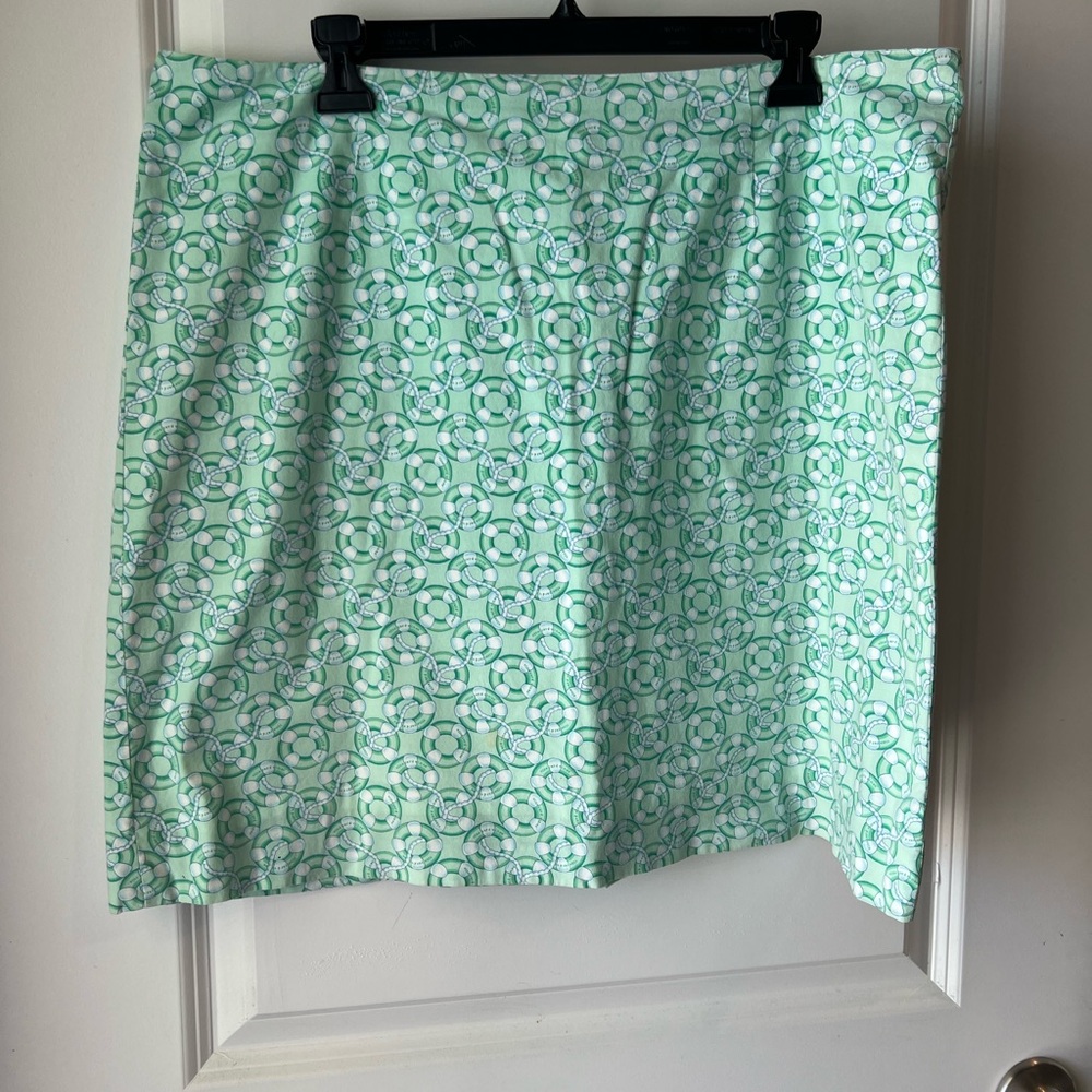 Vineyard Vines Printed Women’s Skirt. Size 14